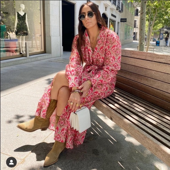 ZARA Printed Midi Dress 🍒 - Picture 10 of 15